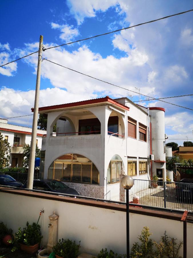 Villa Anna Leporano Exterior photo